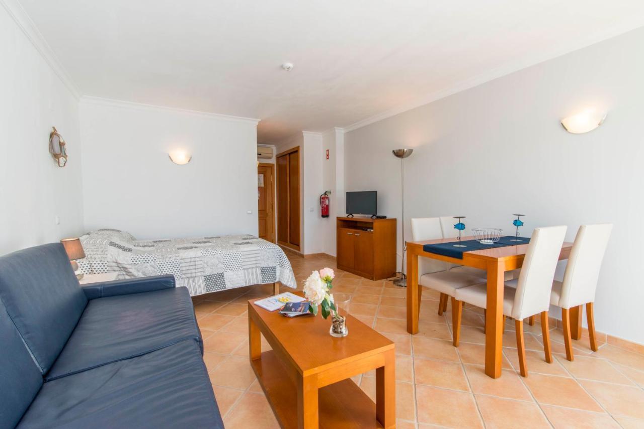 Quinta Velha By Algartur Apartment กาบานัส เด ตาวีรา ภายนอก รูปภาพ